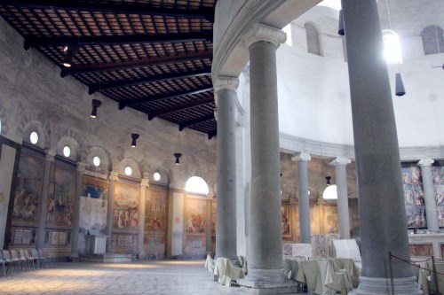St
Stephen - Ambulatory